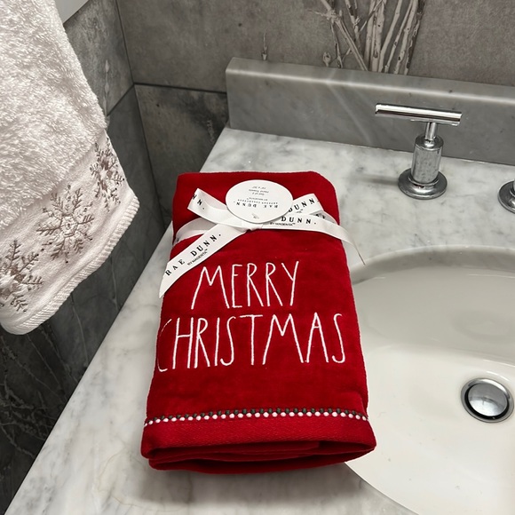 HOLIDAY - Rae Dunn - ‘Merry Christmas’ Hand Towels (2). NWT. Firm! Last one! - Picture 3 of 4